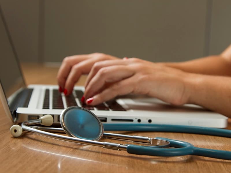 HealthTrack AI